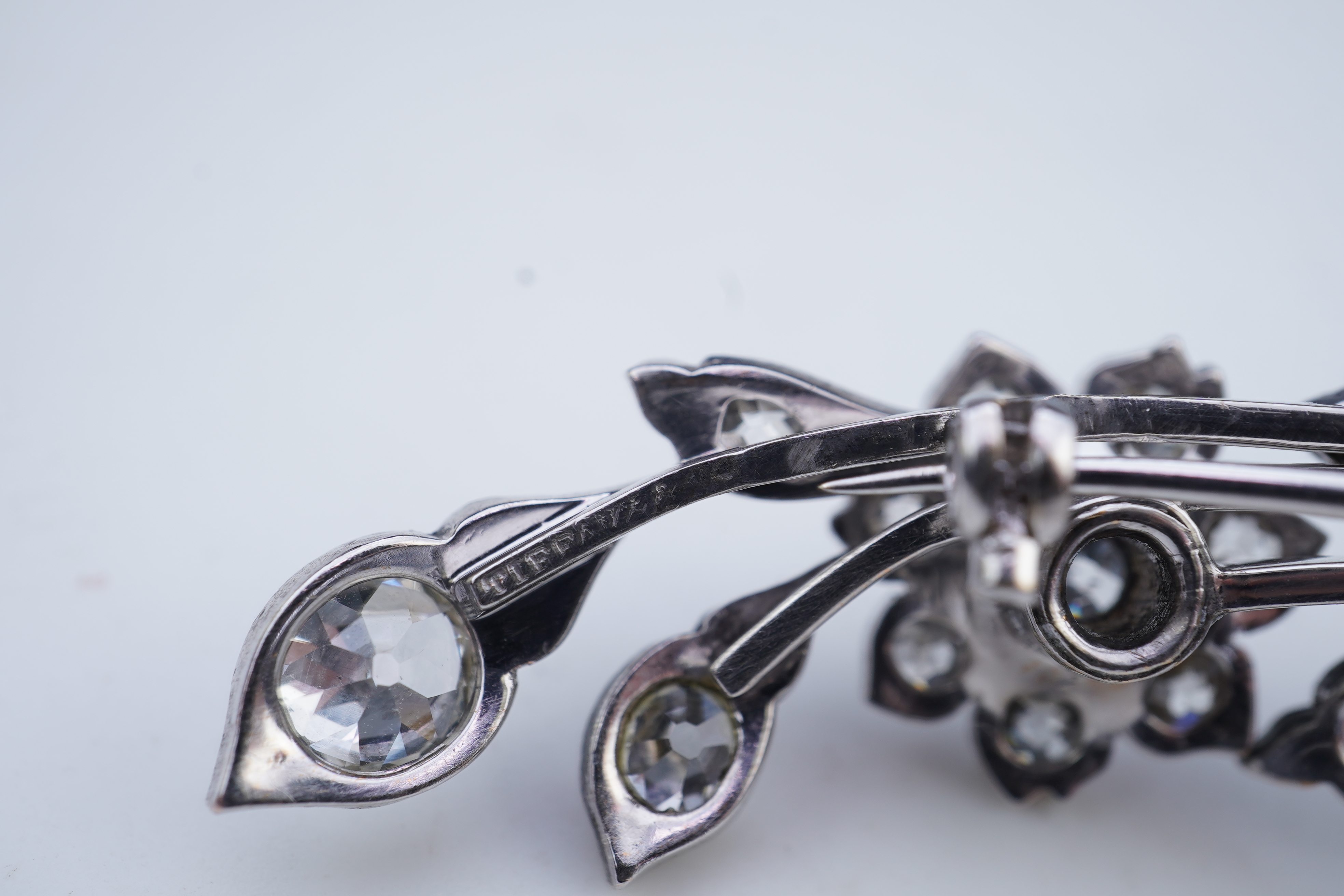 A Victorian diamond brooch, late 19th century